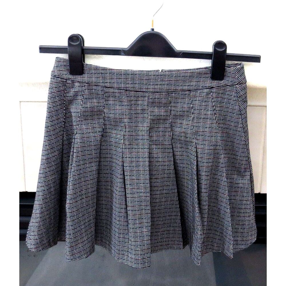 Ookie & Lala Plaid Knit mini skirt 15" Small EUC - Picture 2 of 9